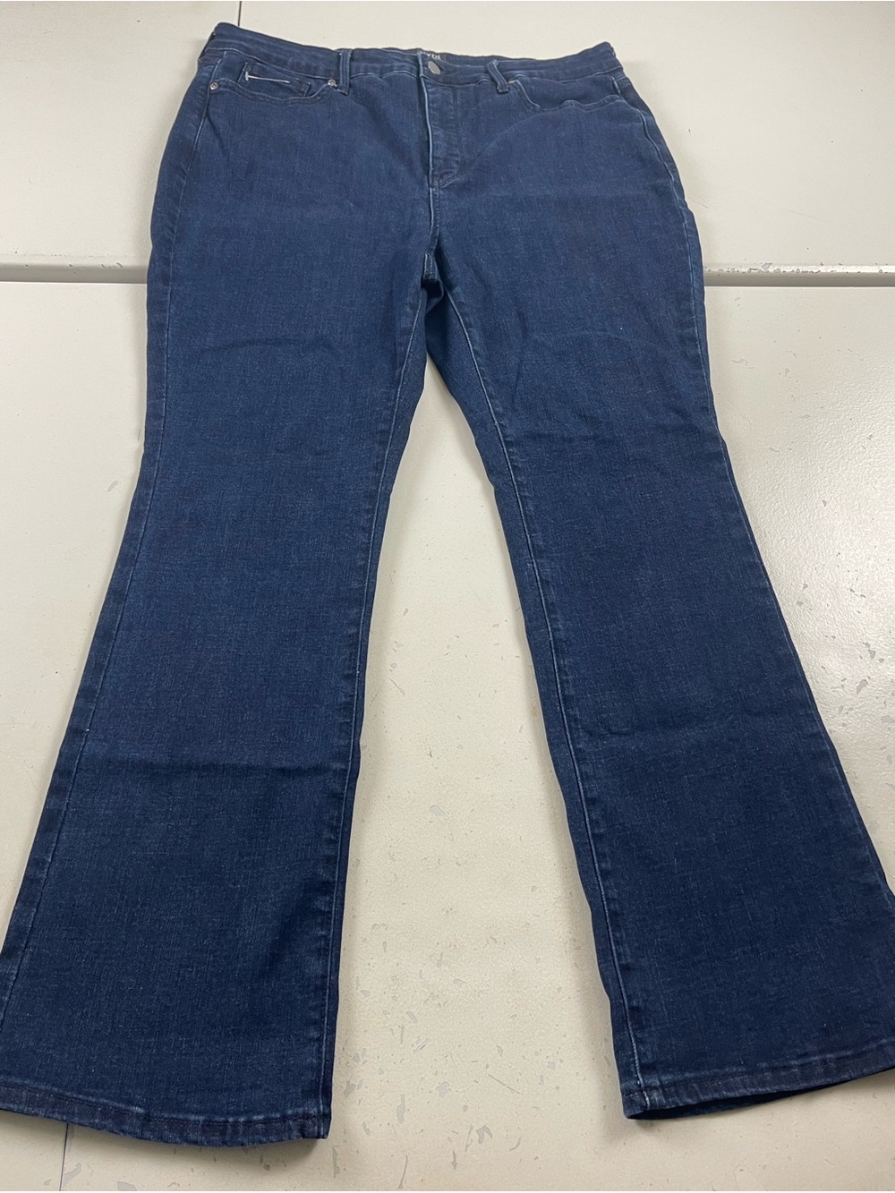 NYDJ Billie Mini Boot Jeans Women size 16P Blue Denim.